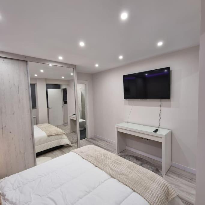 Soho Boutique Tioda, Totalmente Reformado Junto A Las Estaciones, Wifi Apartamento Oviedo Exterior foto